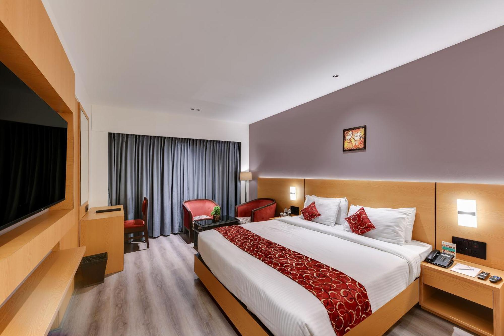 Quality Inn Regency, Nashik Exterior foto
