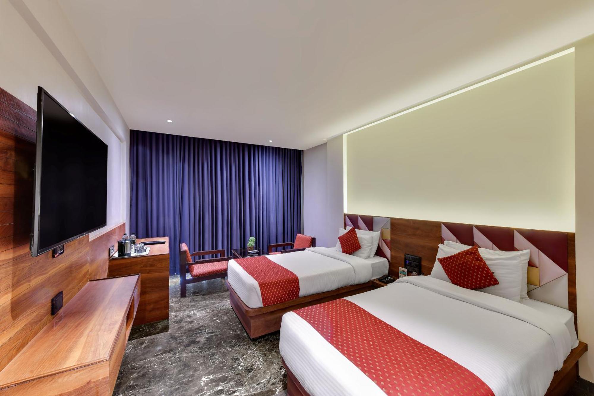 Quality Inn Regency, Nashik Exterior foto