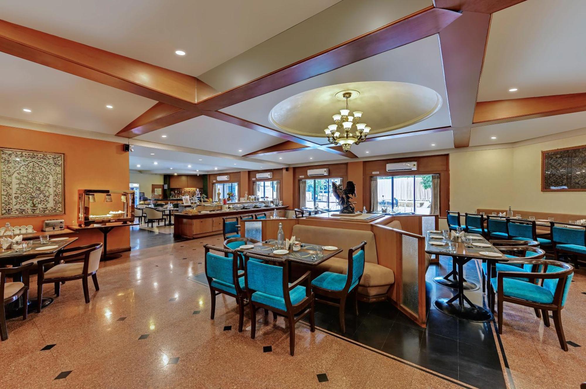 Quality Inn Regency, Nashik Exterior foto