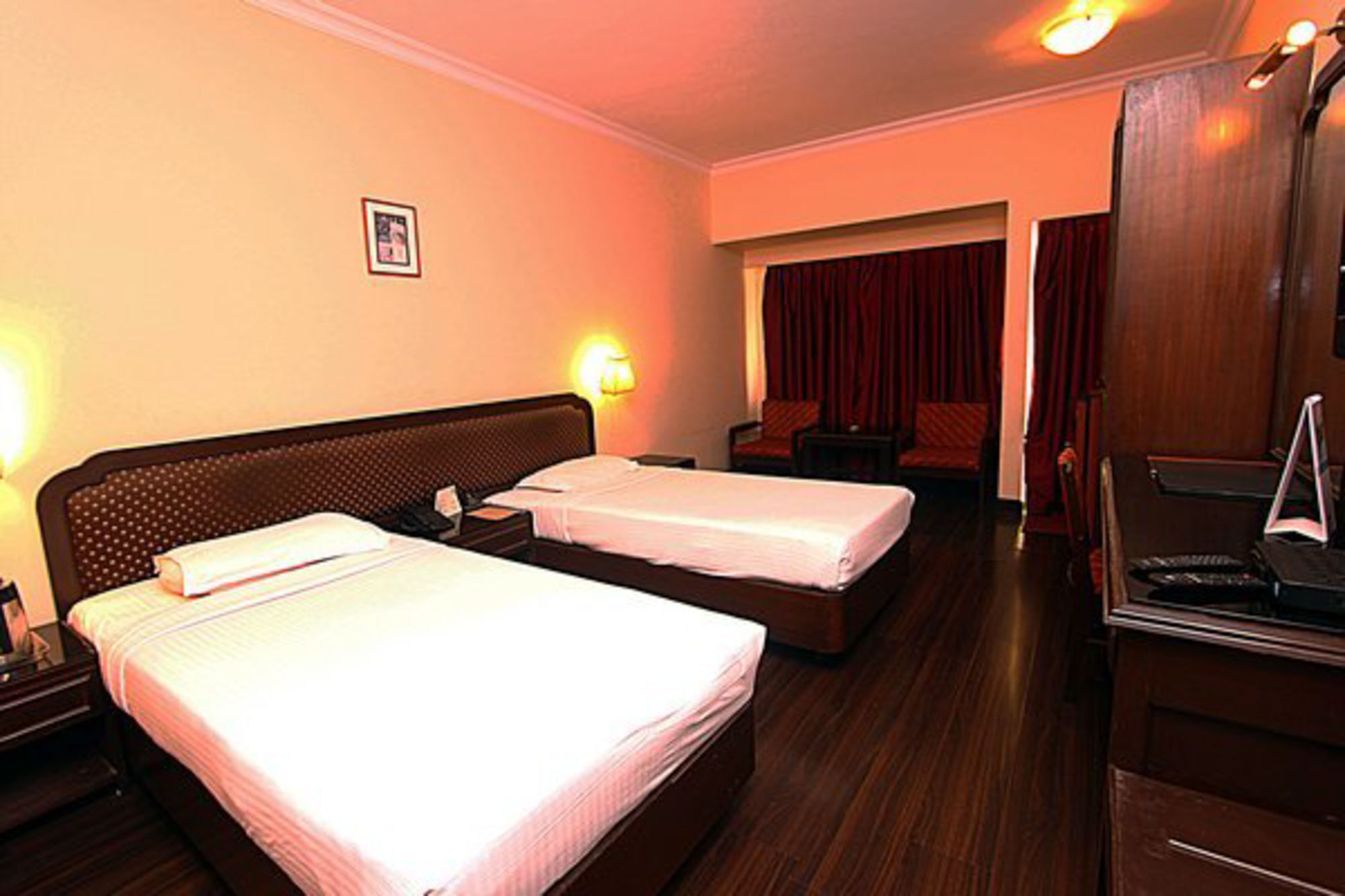 Quality Inn Regency, Nashik Exterior foto